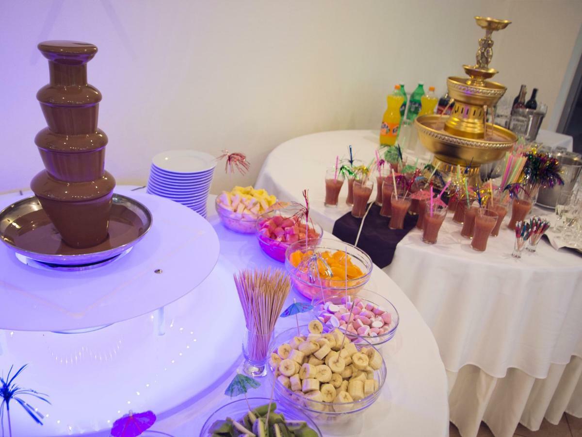 Hotel Restauracja Autos Solec Kujawski Kültér fotó